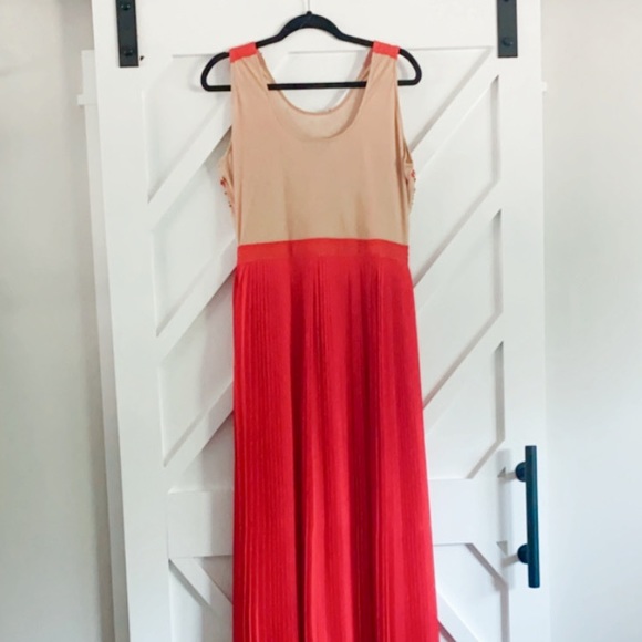 Red Rubied Dusk By Rina Dhaka Casual Maxi Dress - Picture 10 of 11